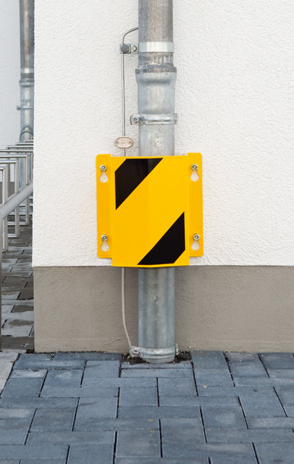 Zaštita za cijevi - Little Mountain - od čelika, za zidnu montažu, pocinčana ili žuta/crna